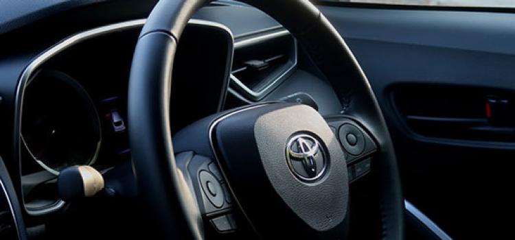 Toyota Cross009